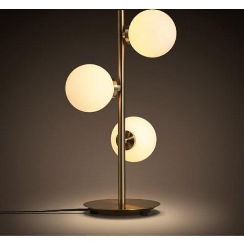 Nodic Minimalism 3 Light Glass Globe G4 Led Table Lamp AU/EU/US Plug Brush Metal Lustre Luminaria Desk Lamp Study Room Read Lamp