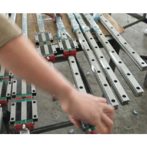 350mm linear guide rail HGR15 HIWIN from Taiwan