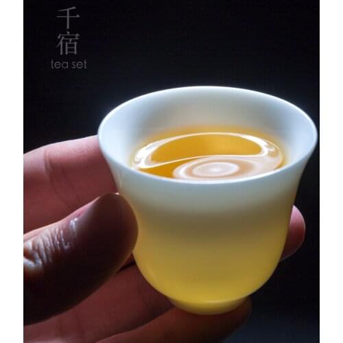 Porcelain tea cup ceramic small size thin tire Kung Fu tea cup drinking cup single cup Master Cup Dehua white porcelain