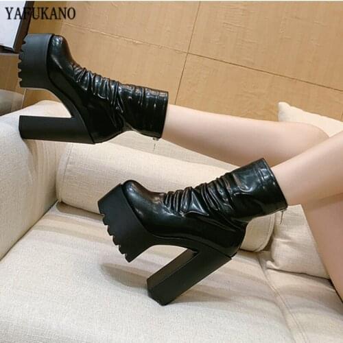 15cm Super High Heels Martin Short Boots 2020 New Square Heel Platform Catwalk Shoe Simple Pleated Back Zipper Women Ankle Boots