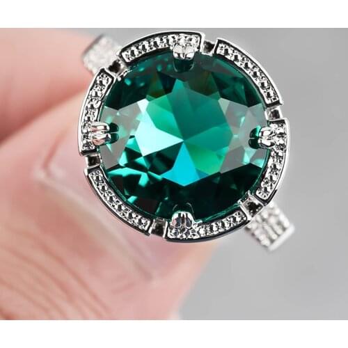 Charming Green Crystal Stone Ring Fashion Silver Color Rings for Women Girl Wedding Party Exquisite Jewelry Gift
