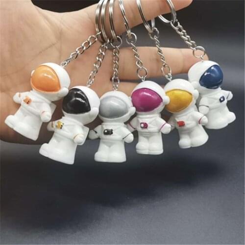 Baby Shower Astronaut Cartoon Astronaut Keychain Bag Pendant DIY Party Decoration Childrens Gift Astronaut Resin Keychain