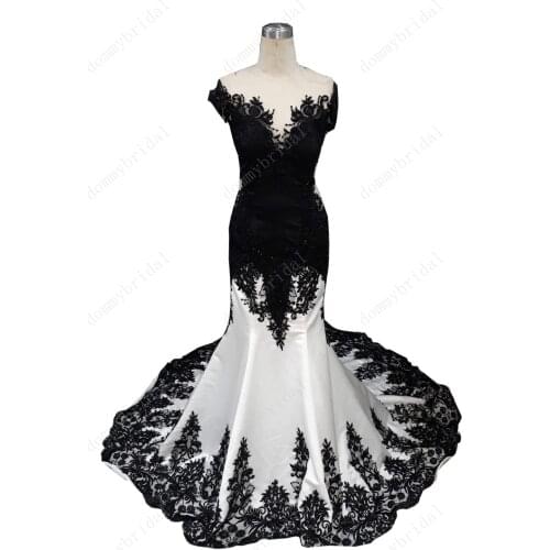 2021 Amazing Black and White Mermaid Arabic Dubai Gothic Wedding Dresses Bridal Gown Applique Lace Court Train Country Plus size