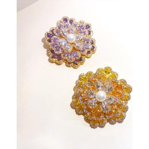 New Flower Brooches for Women Multipetal Micro Pave Cubic Zirconia Purple Yellow Brooch Pin Female Coat Suit Corsage Broche