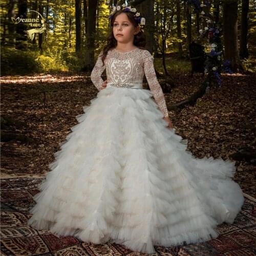 2020 New Flower Girl Dresses Beading Sash Ball Gown Lace Flower Girl Princess Elegant Wedding Pageant Dresses Kids Evening Gowns