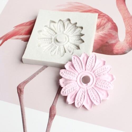 Daisy Silicone Mould Syrup Chocolate Mould UV Epoxy Ceramic Clay Decoration Fitting Mould