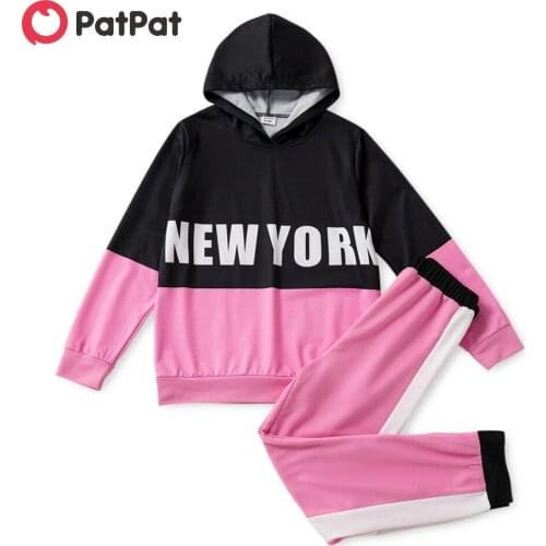 PatPat 2-piece Kid Girl Letter Print Colorblock Hoodie and Elasticized Pants Set