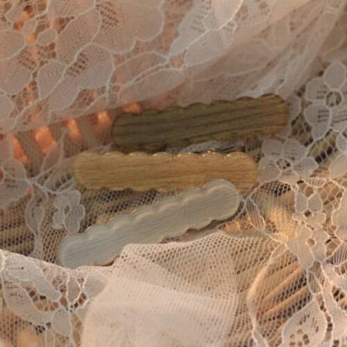 Japan Korean New Design Acrylic Solid Color Batterres Fancy Flow Shaped Hair Clips High Quality for Women Girls