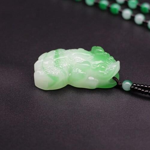 Natural White Green Jade Pixiu Pendant Necklace Chinese Hand-Carved Charm Jadeite Jewelry Fashion Amulet Men Women Lucky Gifts