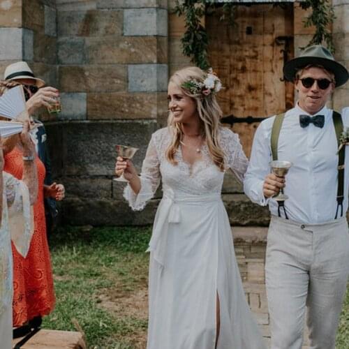 Pleated Chiffon Country Bridal Gowns Long Lace Sleeves V Neck A Line Rustic Boho Beach High Slit 2021 Floor Length Wedding Dress