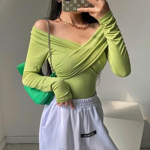Europe Winter Base 2020 Autumn New Sexy Tight Slimming Off-shoulder Cross Long-sleeved Top Sweater Pullovers AL16