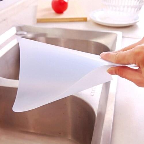 Sink Water Baffle Splash-Proof Creative Power Household Water Baffle Strong Suction Cup Sink Water Baffle Kitchen Tools Supplies