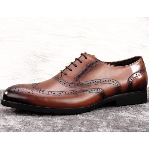 Fashion Black / Brown Oxfords Shoes Mens Dress Shoes Genuine Leather Business Shoes Mens Formal Wedding Shoes