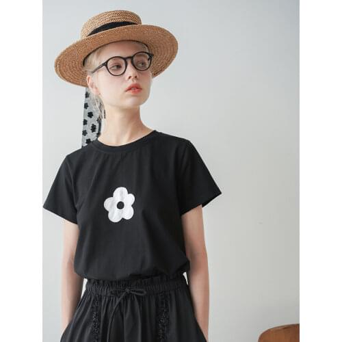 Imakokoni original design wild black flower T-shirt Japanese solid color was thin top summer women 203062