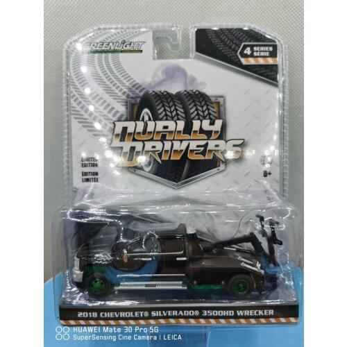 GreenLight 1:64 2018 SILVERADO 3500HD WRECKER 46040D Green version Metal Diecast Alloy toy cars Model Vehicle For Child Boy gift