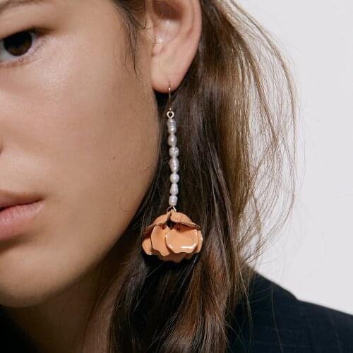 Multi-layer Acrylic Flowers Petal Earrings Women 2019 New ZA Earrings Jewelry Woman Faux Pearl Long Dangle Earrings Hook