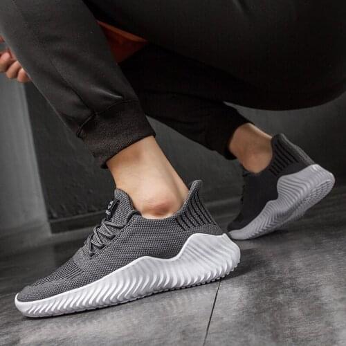 2021 Mens Mesh Shoes Breathable White Mens Sneakers Fashion Lace Lightweight Black Walking Large Size Shoes