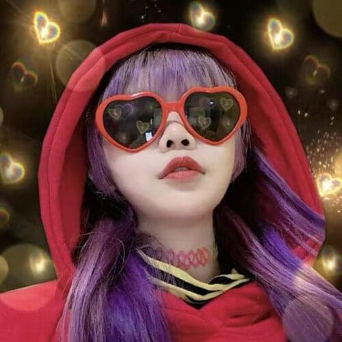 Diffraction Hearts Effect Glasses Watch The Lights Change to Heart Shape At Night Women Fashion Red Love Heart Shaped Sunglasses
