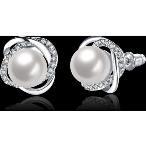 Brand designer White Cubic Zirconia Pearl Earrings Silver Color Overlay stud earrings for women Fashion jewelry AE2003