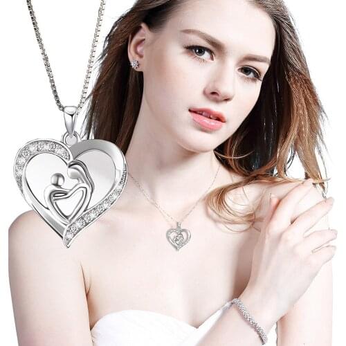 Chain For Women Hollow Heart-shaped Pendant Simple Charming Jewelry Micro Inlay Alloy Necklace Mothers Day Gift Charm Choker