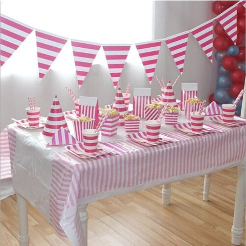 High Quality Disposable Tablecloth Available In A Variety Of Colors For Birthday Parties And Festivals