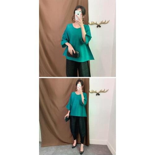 HOT SELLING Fashionable joker fold type o-neck pure color three quarter T-shirt IN STOCK