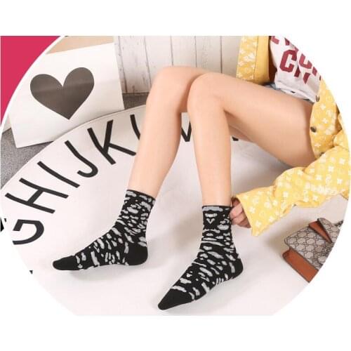 Autumn and winter new style fashion leopard print socks womens full cotton tube socks womens personality retro socks mix color