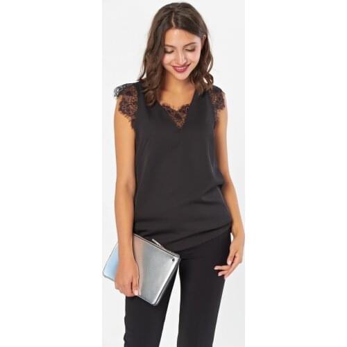 FLY Sleeveless Blouses