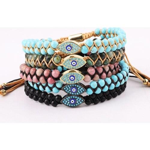 JARAVVI Bracelets With Pendants