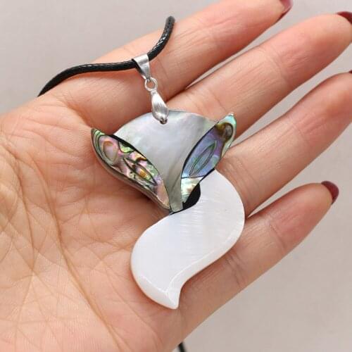 Hot Sale Natural Abalone Shell Pendant Cute Texture Animal Necklace Women Fashion Shell Pendant Necklace Banquet Gift Wholesale