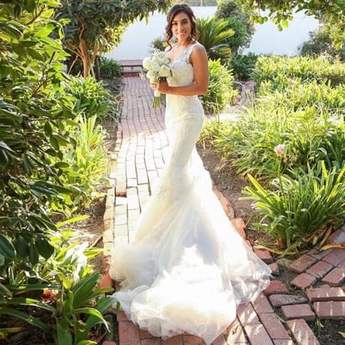 Sexy V-neck Wedding Dress Mermaid White Ivory Appliques Vestido De Novia Backless Chapel Train Country Garden Bridal Dresses