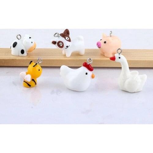 10pcs/pack Animal Family Bee Dog Cow Chicken Pig Resin Charms Pendant Earring DIY Fashion Jewelry Accessories