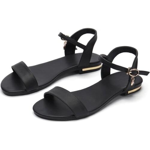 Grapara Low-heeled Shoes