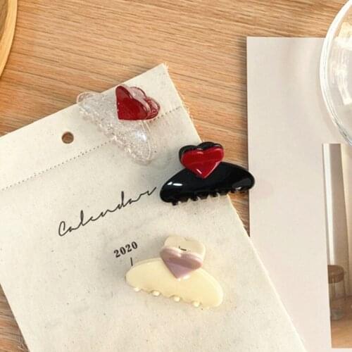 Fashion Lovely Girl Heart Shape Medium Hair Claw Texture Acrylic Plastic Hairpin Headwear New Style Women Ponytail Clip