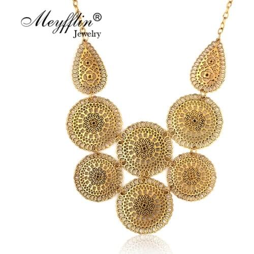 Meyfflin Gold Chokers