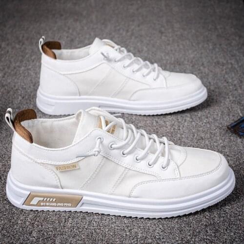 Men Sneakers Shoes Mens 2021 Summer New Fashion Mens Board Shoes White Shoes Zapatillas Hombre Chaussure Homme
