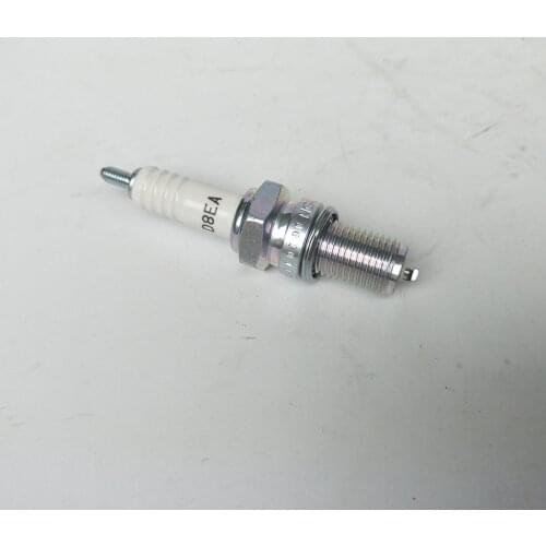 Motorcycle Engine Part Spark plug for engine D8EA NGK Spark plug