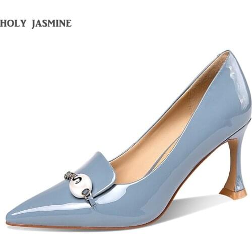 Spring Autumn fashion Women Pumps Pointed Toe Elegant Pearl decoration High Heels Shoes SexyThin Pointed Single Shoes 3 Color