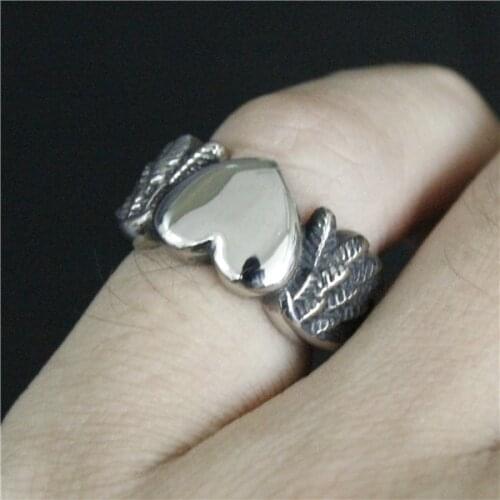 Size 5 to 12 Cool Love Heart Wings Ring 316L Stainless Steel Steel Soul Cool Ladies Mens Lover Live To Ride Biker Ring