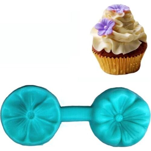 Wholesale 10Pcs/lot Mini 3.2cm 5-Petaled Flower Silicone Handmade Fondant Mold Crafts DIY Mold Tools