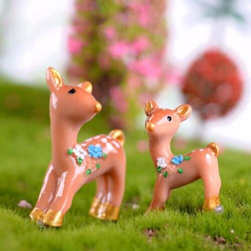 28mm X 21mm, 1 PieceResin Ornaments Decorations Brown Christmas Reindeer Santa Elk Large And Small Cute And Lovely