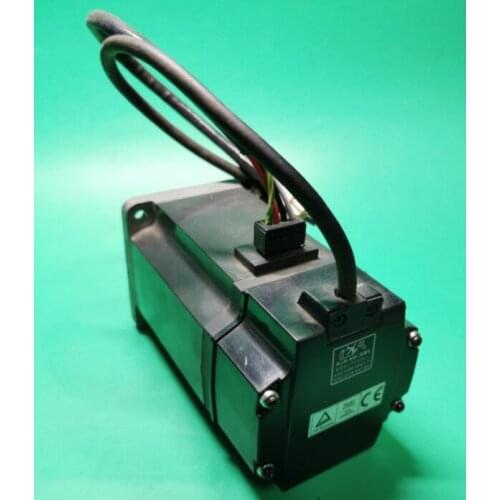 HC-KFE73 servo motor , used in good condition . 80% appearance new , good working , free shipping