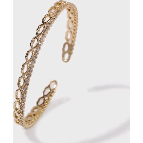 Lucky Overflow Metal Bracelets