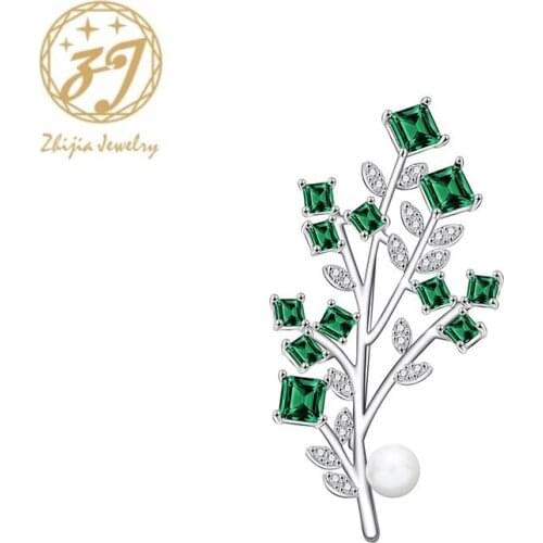 Zhijia New Arrival Gold Silver Color Leaf Pins Brooches For Female Luxury Crystal Zircon Pearl Women Brooches Gifts