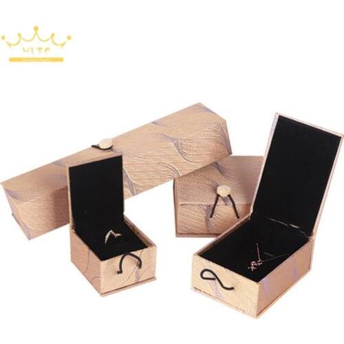 Chinese Style Wooden Buckle Jewelry Storage Brocade Box Ring Necklace Display Box Handle Piece Collection Box