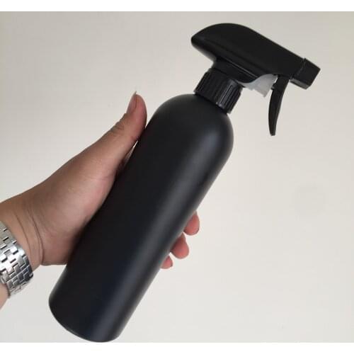 500ml Empty Spray Bottle Black Plastic Round Shoulder Design Water Sprayer Refillable Bottle With Mist Sprayer Cleaning Tools