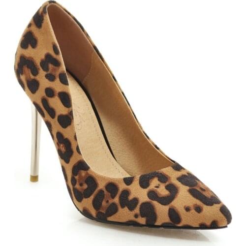 Fashion leopard female 19 years spring sexy fine with the size and super code 31-46 shallow mouth pointed single shoes