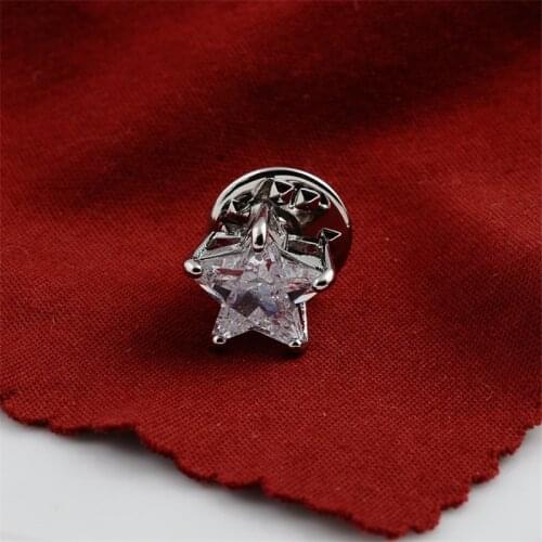 1 PCS Vintage Silver Color Cute Small Zircon Star Brooches Women Trendy Elegant Crystal All-match Jewelry Rhinestone Scarf Pins