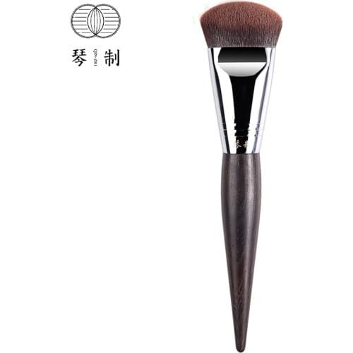 QINZHI Professional Handmade Make Up Brush G018 Slant Foundation Blush Brush Soft Synthetic Fiber Makeup Brushes