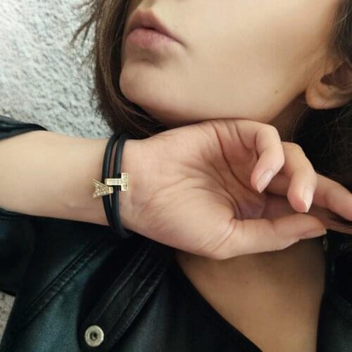 YD&YDBZ Red Bracelets